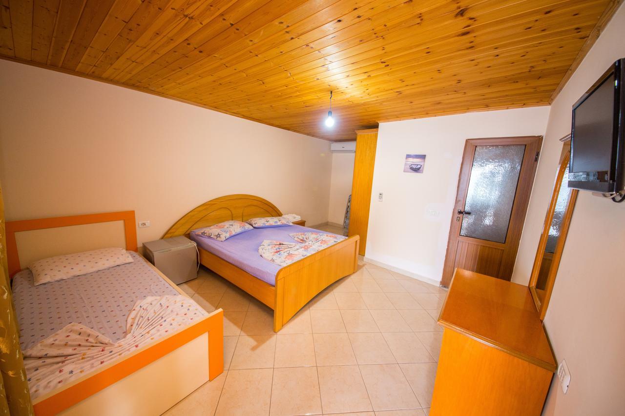 Isi Rooms Vlorë Extérieur photo