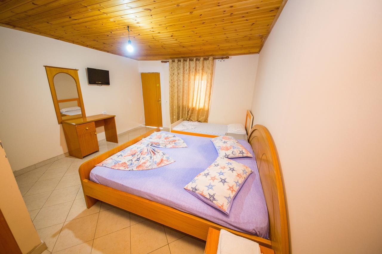 Isi Rooms Vlorë Extérieur photo