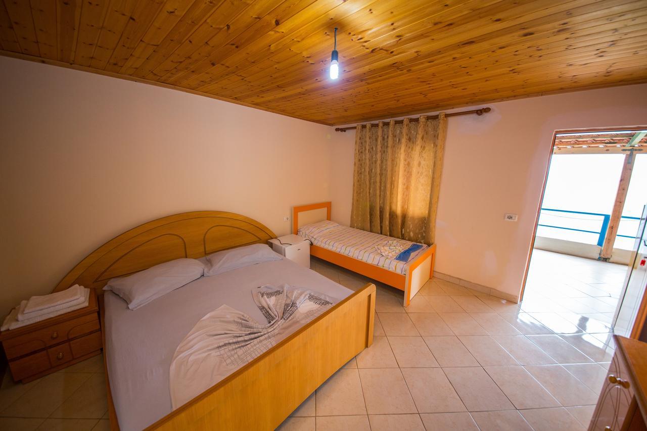 Isi Rooms Vlorë Extérieur photo